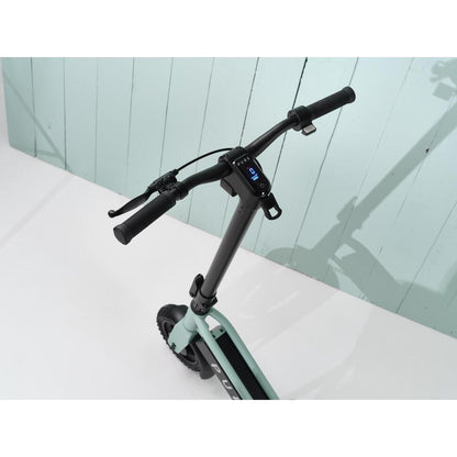 Trottinette électrique PURE Escape Pro 900 W 12 Ah à 36 V