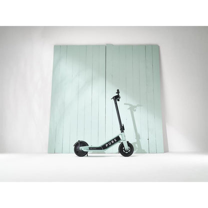 Trottinette électrique PURE Escape Pro 900 W 12 Ah à 36 V
