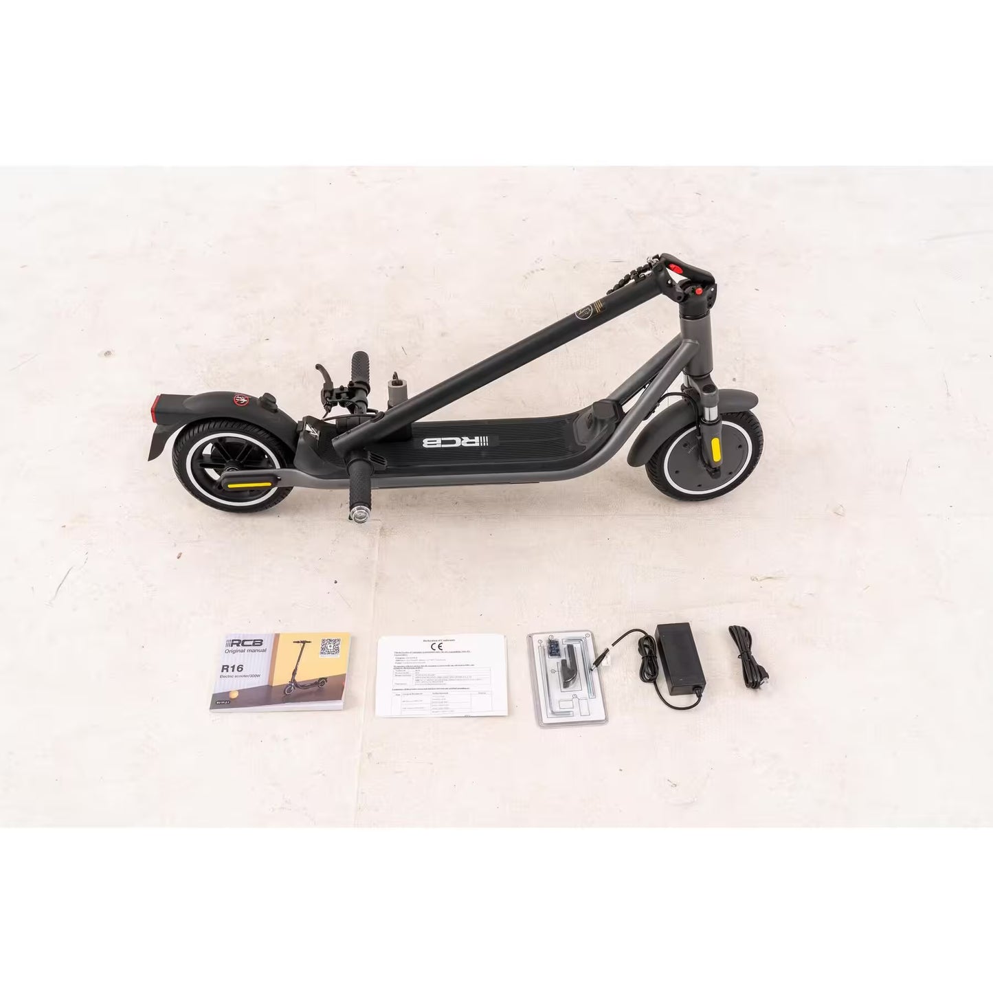 Trottinette électrique RCB R16 - 8,5" pneus - 25 km/h